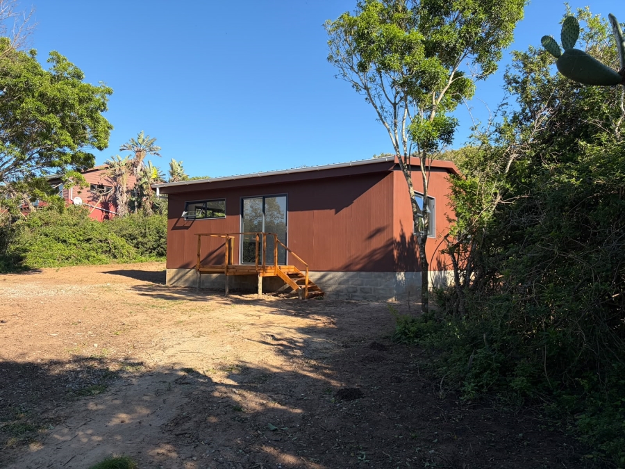 2 Bedroom Property for Sale in Bathurst Eastern Cape